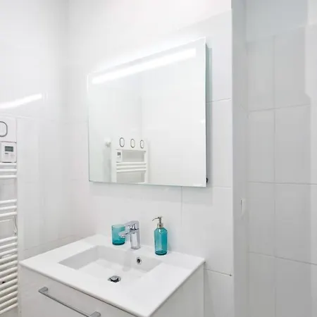 Jolie Pres Du Metro Apartment Montrouge