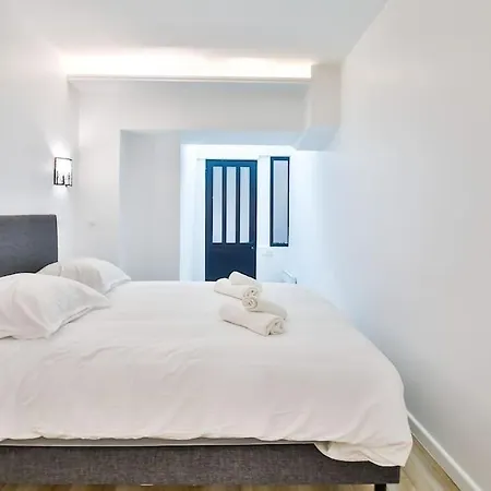 Jolie Pres Du Metro Apartment *