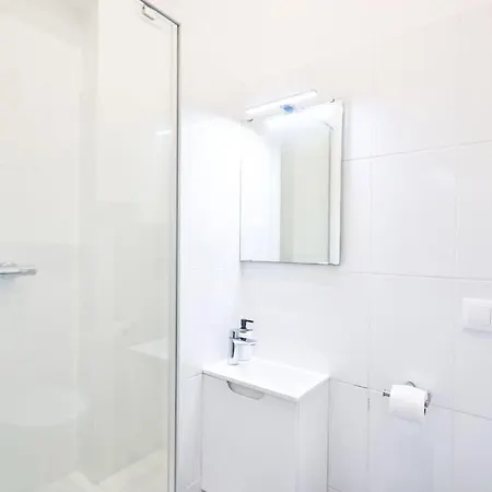 Apartment Jolie Pres Du Metro Montrouge