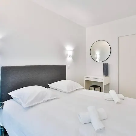Apartment Jolie Pres Du Metro *