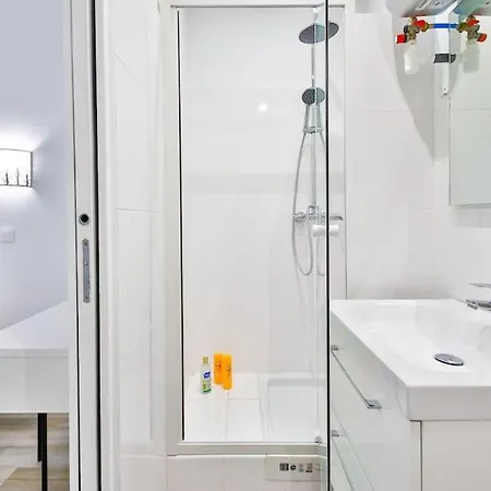 Apartment Jolie Pres Du Metro Montrouge